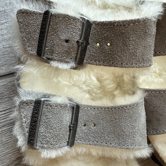 Women’s Birkenstock Arizona Shearling in Stone, Size 37 Medium/Narrow - Picture 3 of 7